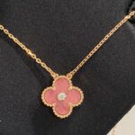 CLOVER 15MM DIAMOND RHODONITE NECKLACE - Gold