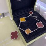 CLOVER 5 MOTIFS SIVLER CARNELIAN TIGER EYE BRACELET - 19