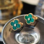 CLOVER MEDIUM 1 MOTIFS MALACHITE DIAMOND EARRINGS - Rose Gold