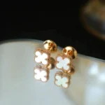 CLOVER MINI 9.5MM WHITE MOP EARRINGS - Rose Gold