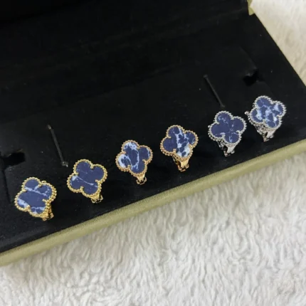 CLOVER PIETERSITE MEDIUM STUD EARRINGS - Pink Gold