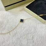 CLOVER 1 MOTIF PIETERSITE BRACELET - Gold