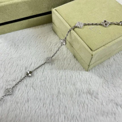 CLOVER 6 MOTIF DIAMOND LASER BRACELET - Silver, 16(Customizable)