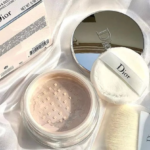 Dior Capture Totale Loose Powder - Image 2