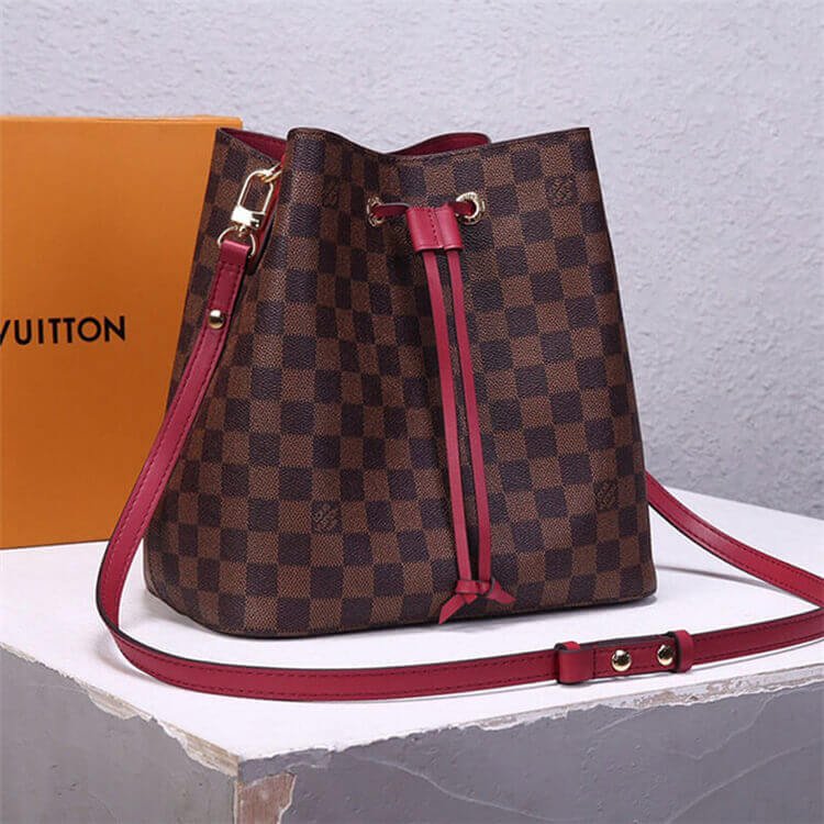 LV NeoNoe MM - Image 3