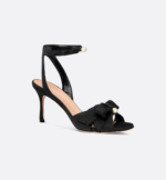 Adiorable high-heeled sandals
