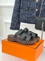 Chypre sandals