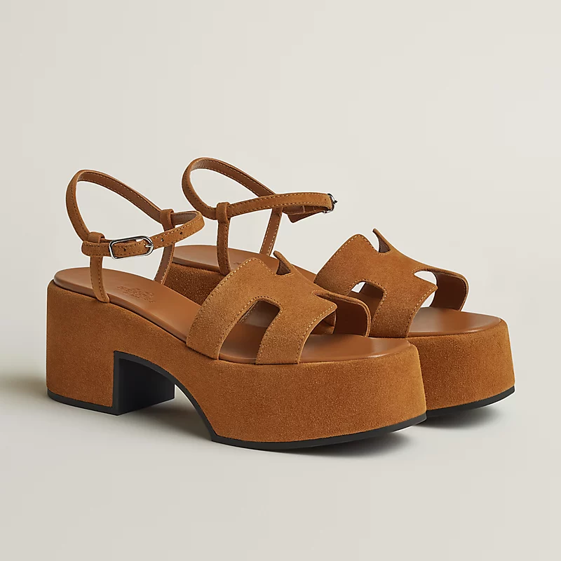 493e6f10d340499d07df48d6c23bfacd Jam 30 sandals - Image 1