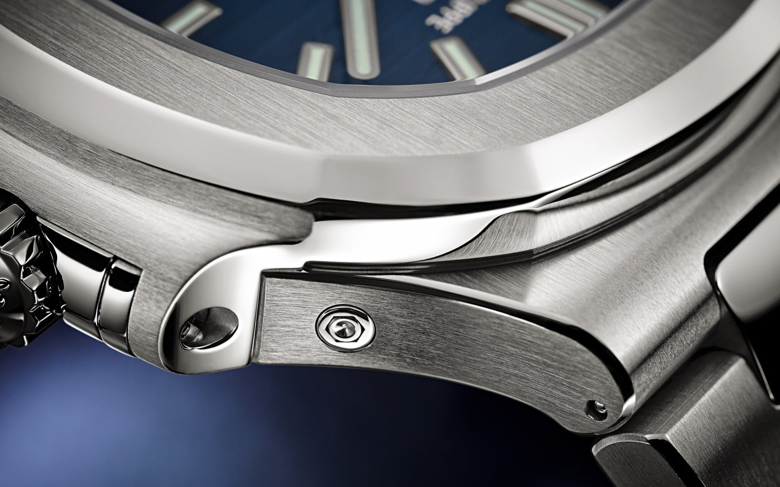 Patek Philippe Nautilus Annual Calendar, Blue Dial Luxury Designer Watch - Image 5