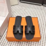 Oran sandals