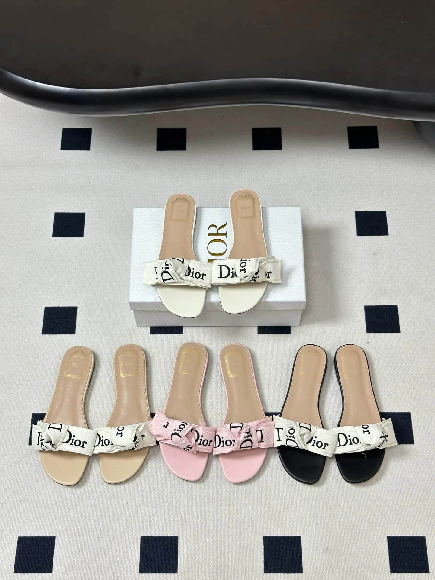 9b8105ab5aef7ee5db27600223a2814e Dior shoes - Image 1