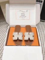 Oran sandals