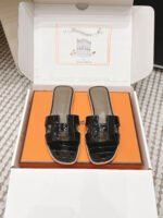 Hermes slippers - Image 23