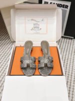 Oran sandals