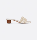 Dway with sandals - Image 2