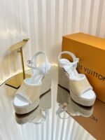 LV shoes - Image 5
