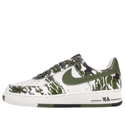 Nike Air Force 1 تمويه