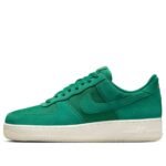 Nike Air Force 1 لو '07 LV8 'Malachite Pale Ivory Metallic Gold'