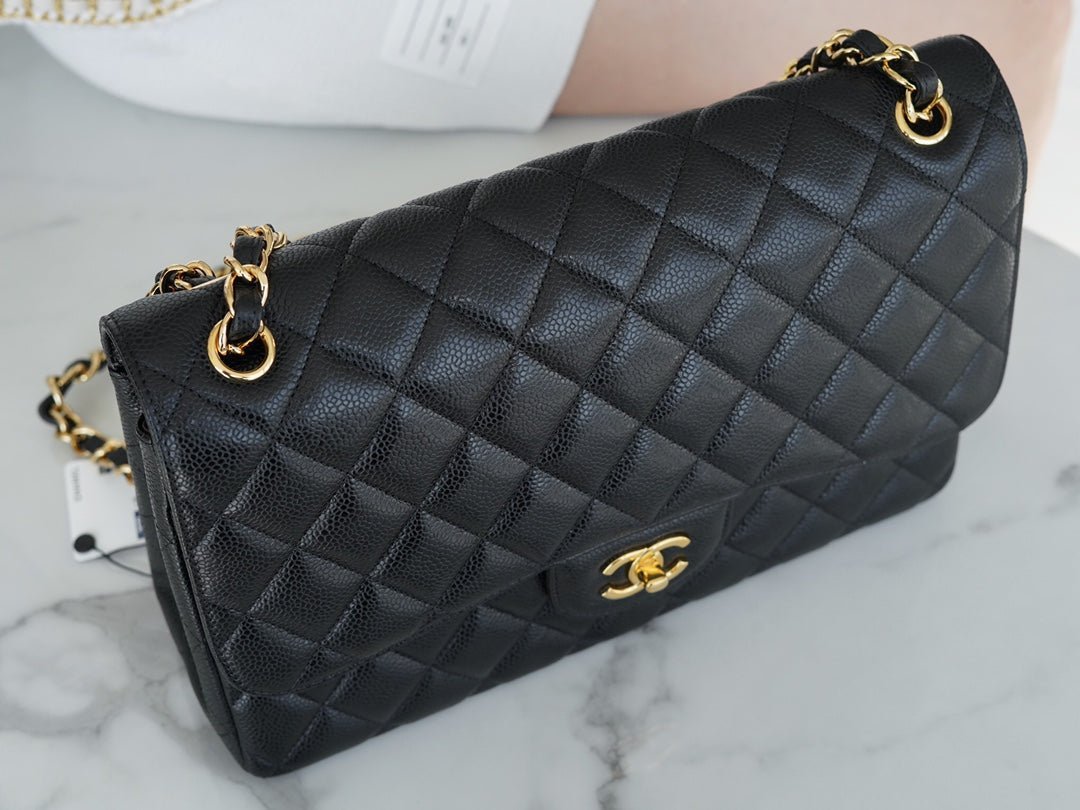 FLAP BAG JUMBO 30CM GOLD HARDWARE BLACK CAVIAR - Image 13