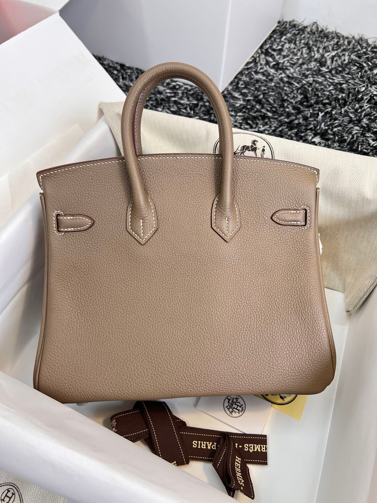 HM BIRKIN 25CM BROWN TOGO LEATHER SILVER HARDWARE - Image 4