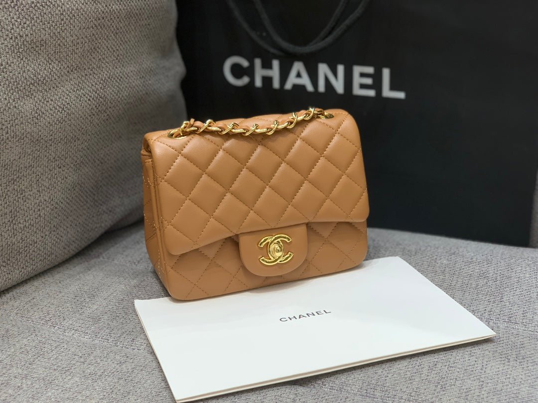 MINI SQUARE FLAP BAG 17CM BROWN LAMBSKIN GOLD HARDWARE - Image 6