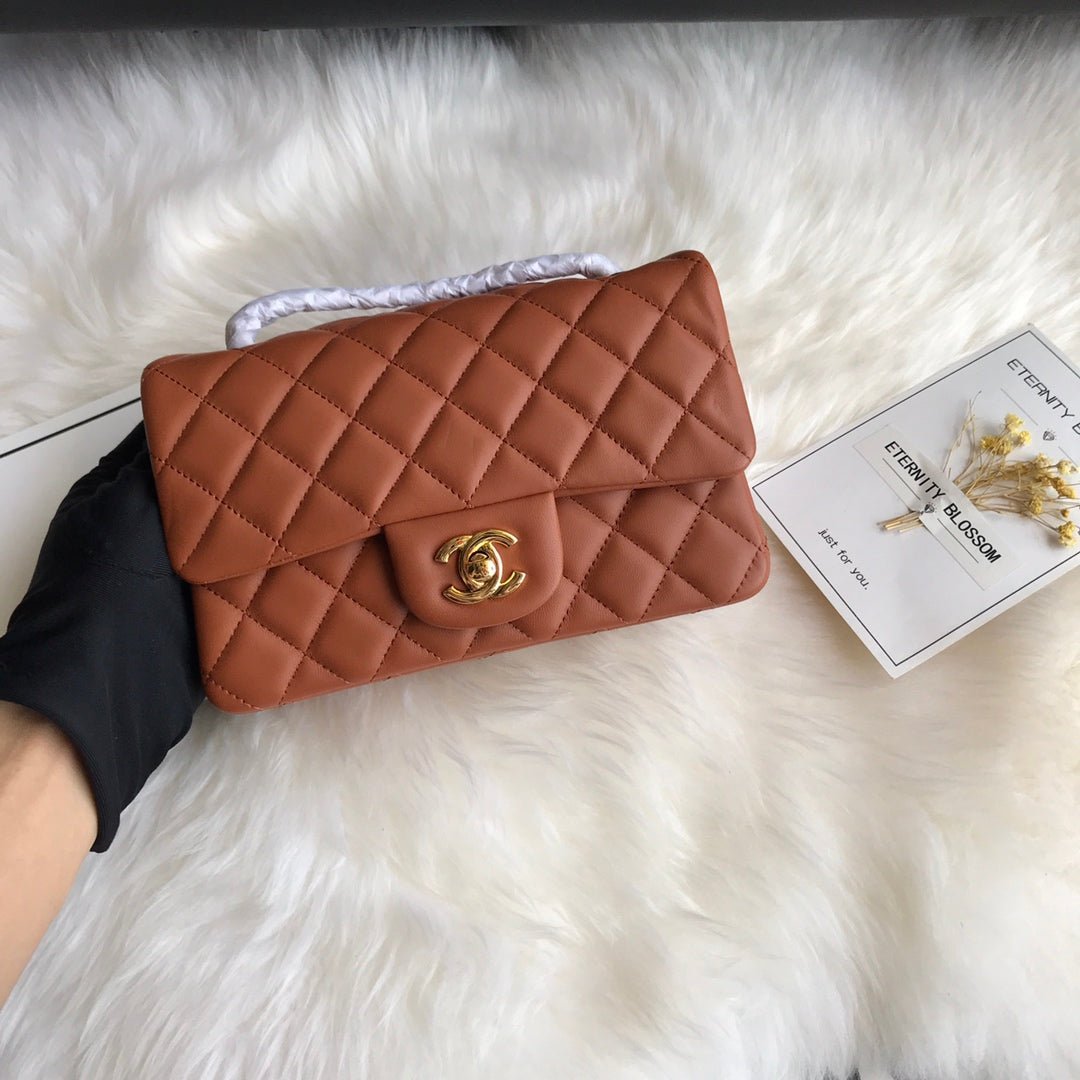 CC 20 CLASSIC SMALL DOUBLE FLAP BAG IN CARAMEL BROWN CALFSKIN - Image 11