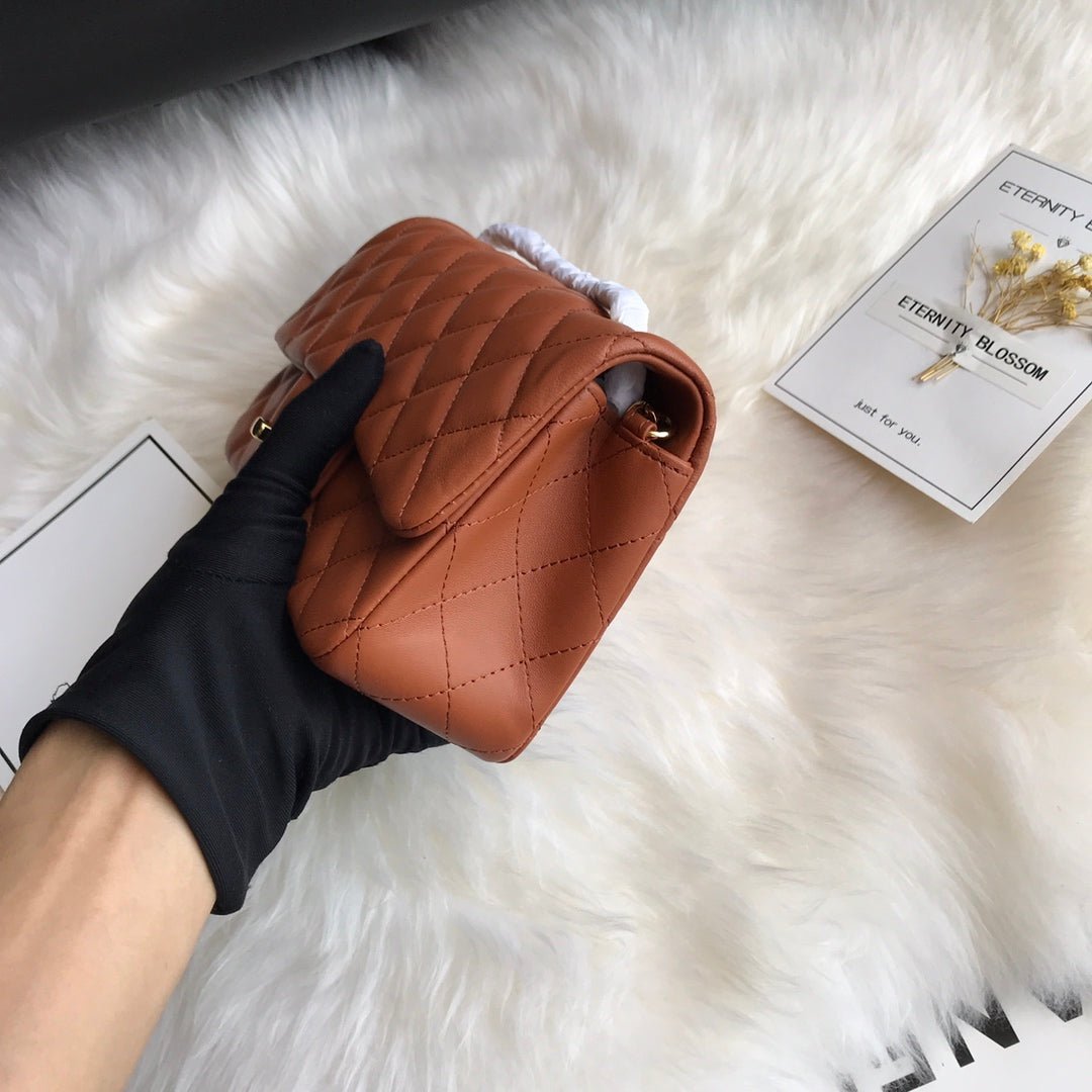 CC 20 CLASSIC SMALL DOUBLE FLAP BAG IN CARAMEL BROWN CALFSKIN - Image 7