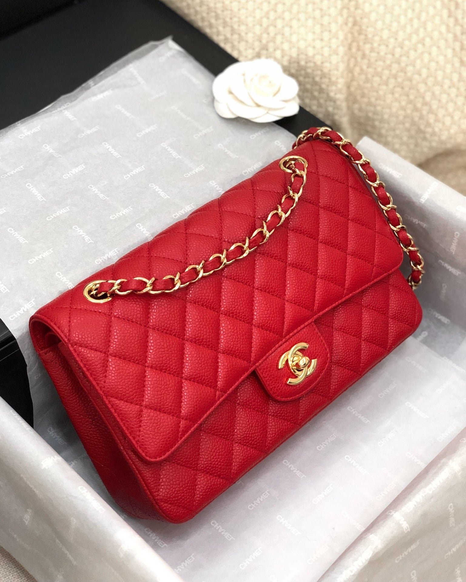 FLAP BAG MEDIUM 25CM RED CAVIAR GOLD HARDWARE - Image 11