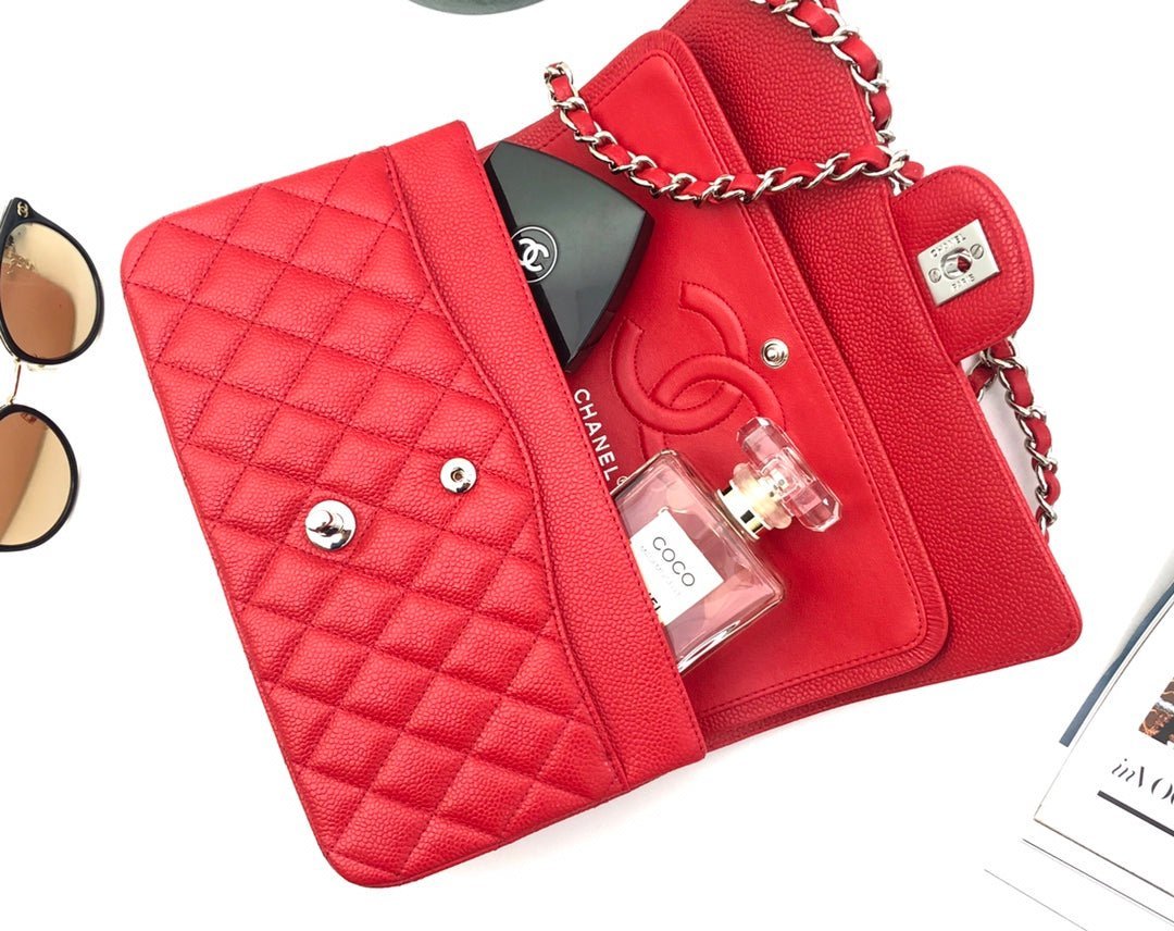 FLAP BAG MEDIUM 25CM RED CAVIAR SILVER HARDWARE - Image 2