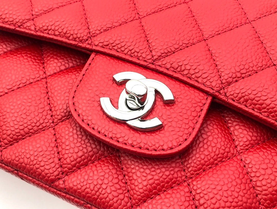 FLAP BAG MEDIUM 25CM RED CAVIAR SILVER HARDWARE - Image 3