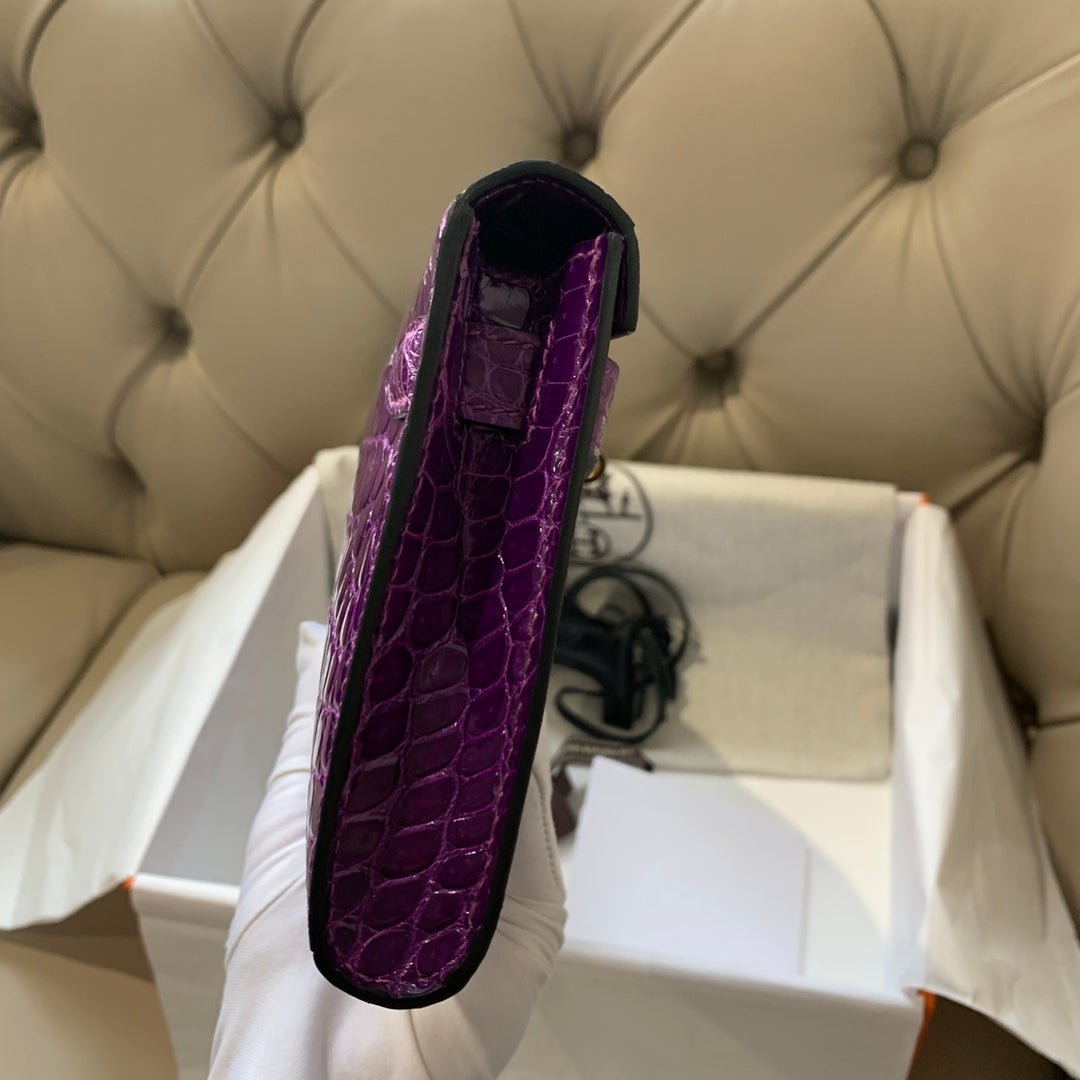 KELLY CUT 31 IN VIOLET PURPLE ALLIGATOR LEATHER WITH GOLD HARDWARE - Image 5