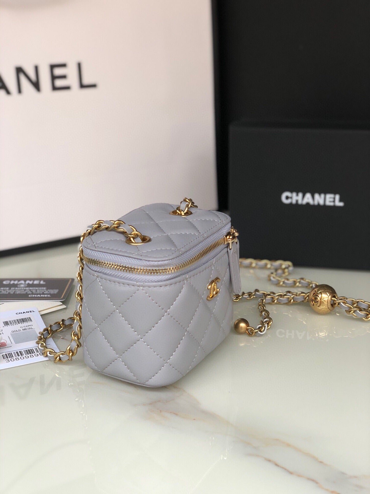 CC MINI 11 VANITY CHAIN IN LIGHT GREY CALFSKIN GOLD HARDWARE - Image 11