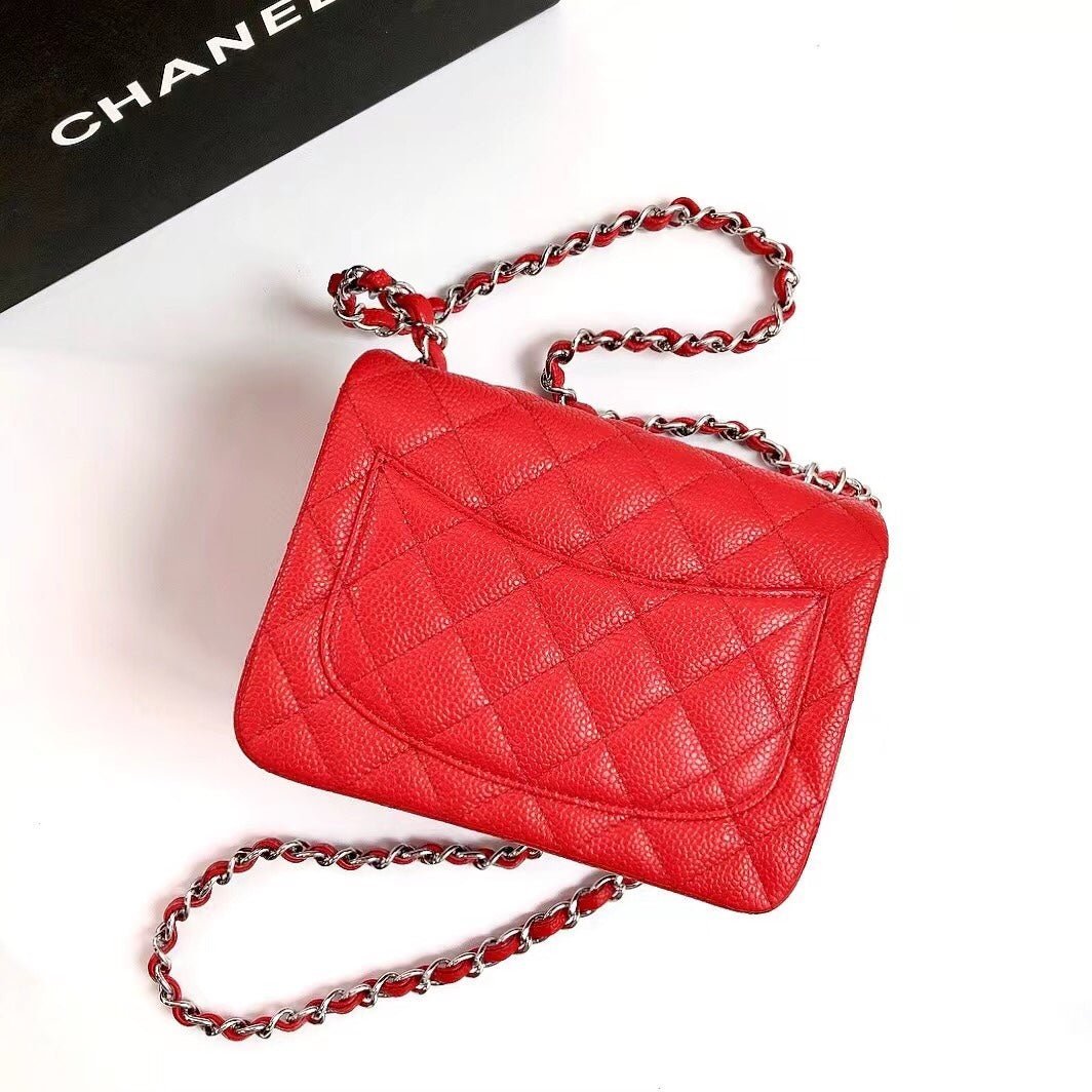 MINI SQUARE FLAP BAG 17CM RED CAVIAR SILVER HARDWARE - Image 11