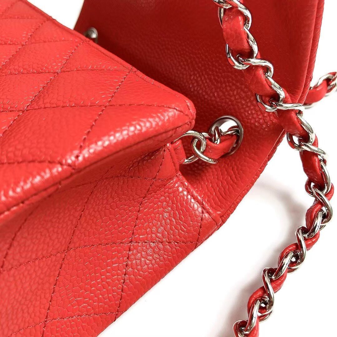 MINI SQUARE FLAP BAG 17CM RED CAVIAR SILVER HARDWARE - Image 3