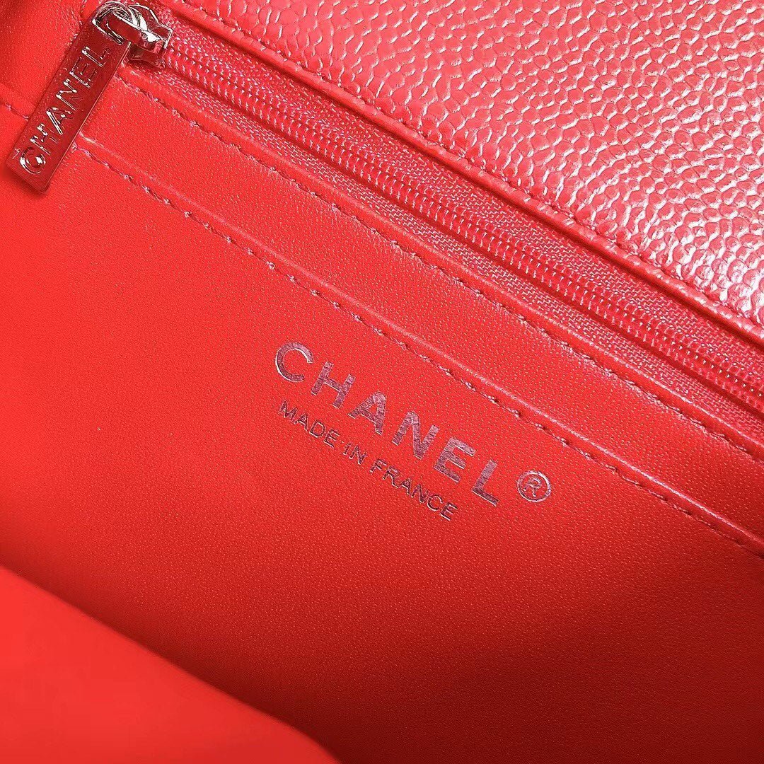 MINI SQUARE FLAP BAG 17CM RED CAVIAR SILVER HARDWARE - Image 9