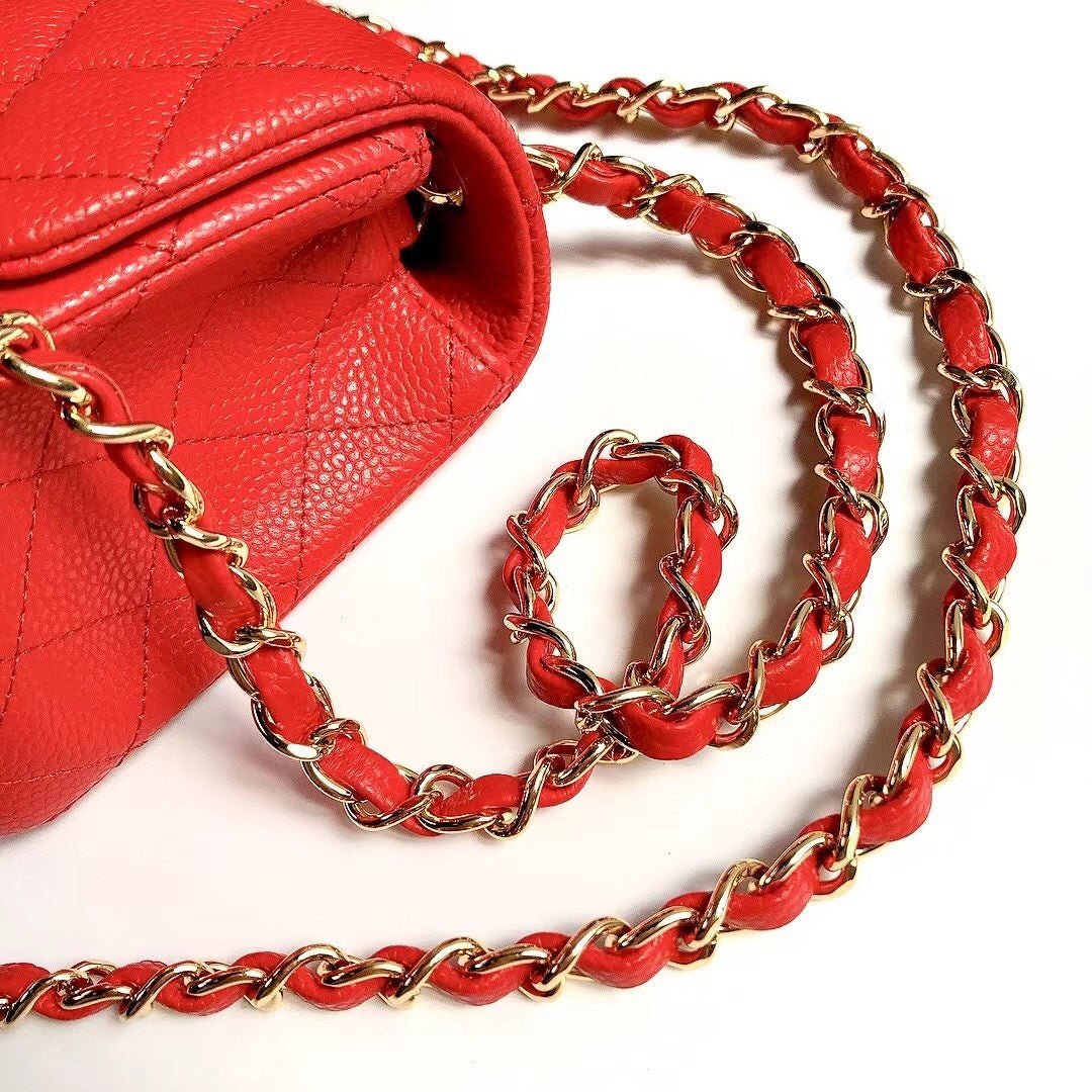 MINI SQUARE FLAP BAG 17CM RED CAVIAR GOLD HARDWARE - Image 4