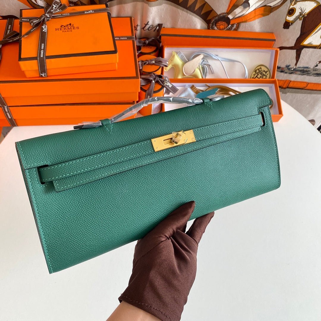 KELLY CUT 31 IN GREEN FOREST CALFSKIN WITH GOLD HARDWARE - Image 12
