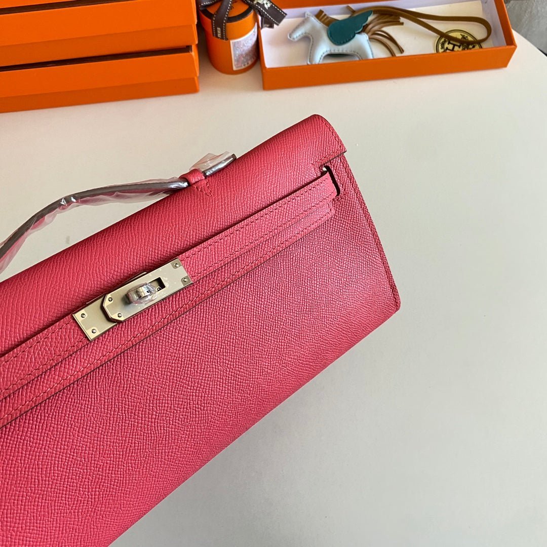KELLY CUT 31 IN WATERMELON PINK CALFSKIN WITH SILVER HARDWARE - Image 5