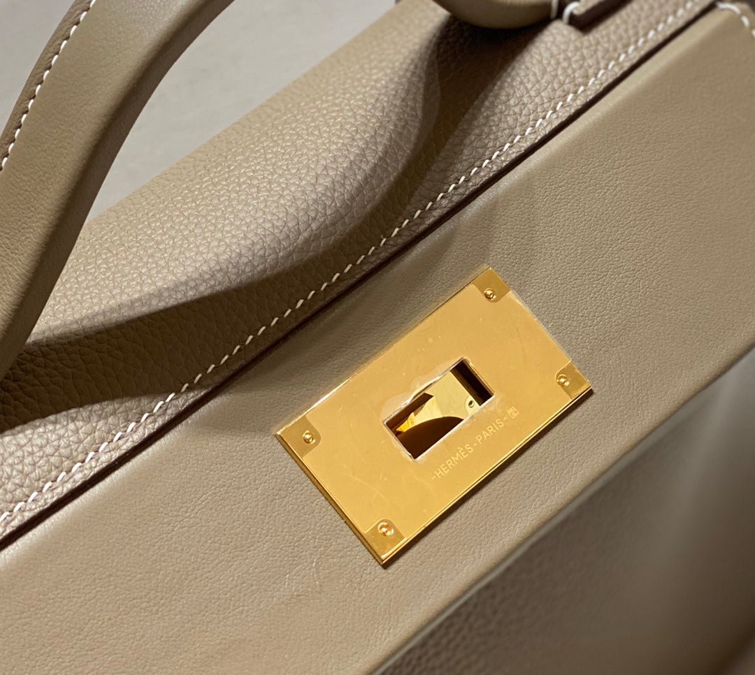 HM 26S 24/24 29MM IN BROWN EVERCOLOR CALFSKIN GOLD KELLY BUCKLE - Image 6
