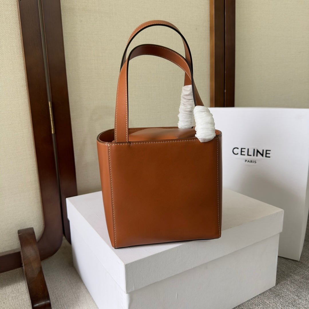 CUIRTRIOMPHE 15 BROWN IN STOCK JAPAN HANDBAG CALFSKIN - Image 10