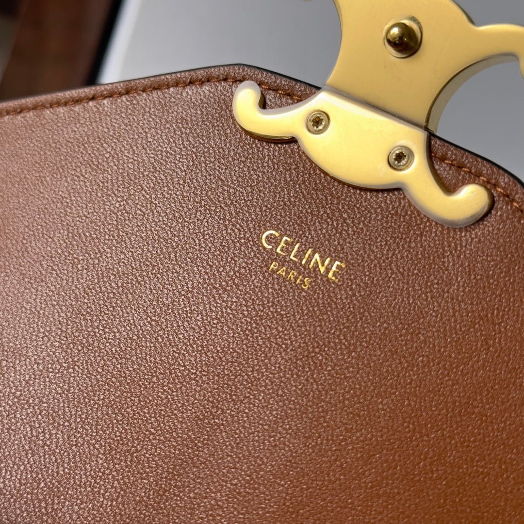 CELINE 25S WALLET MARGO 22MM IN BLACK TRIOMPHE CANVAS AND BROWN CALFSKIN - Image 14
