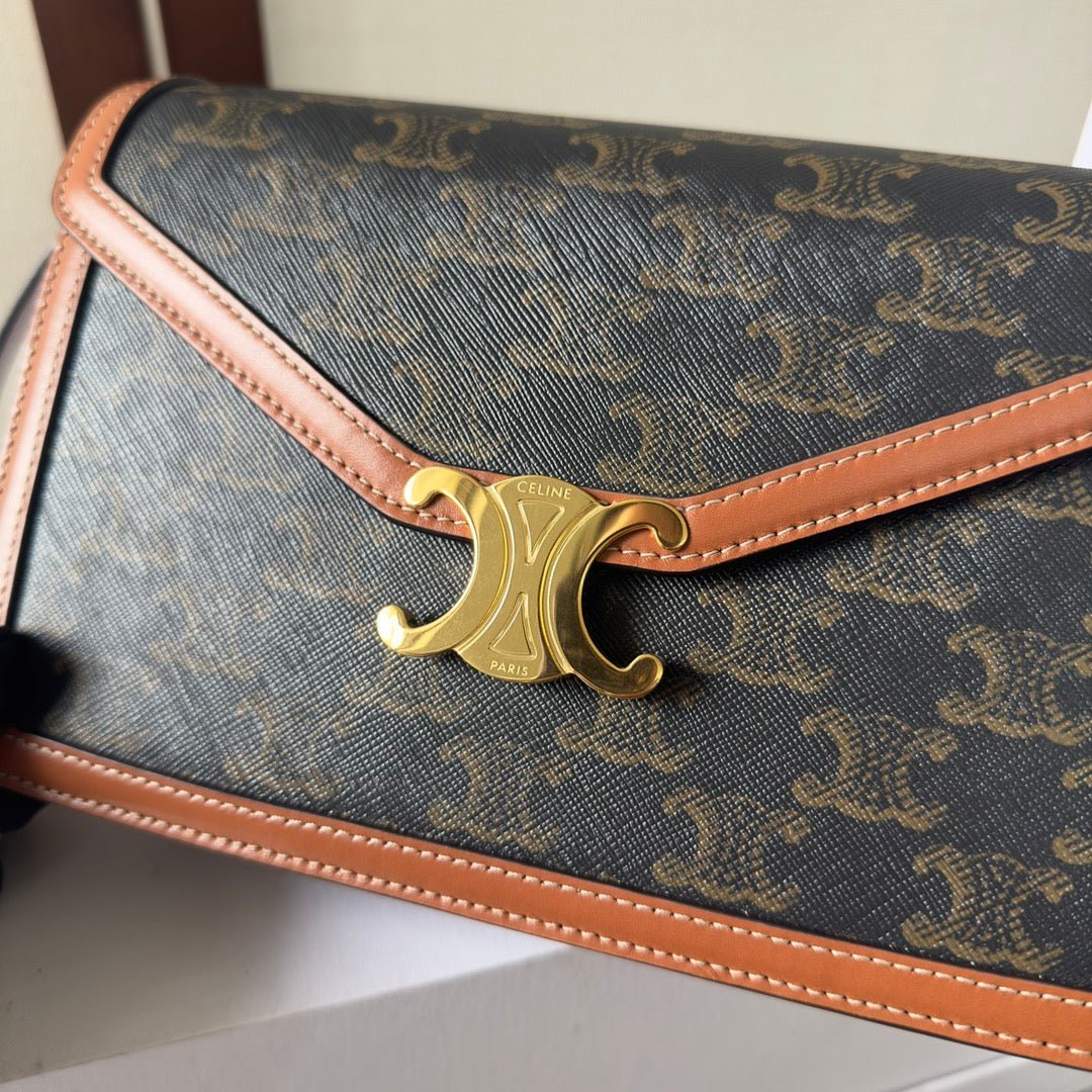 CELINE 25S WALLET MARGO 22MM IN BLACK TRIOMPHE CANVAS AND BROWN CALFSKIN - Image 11