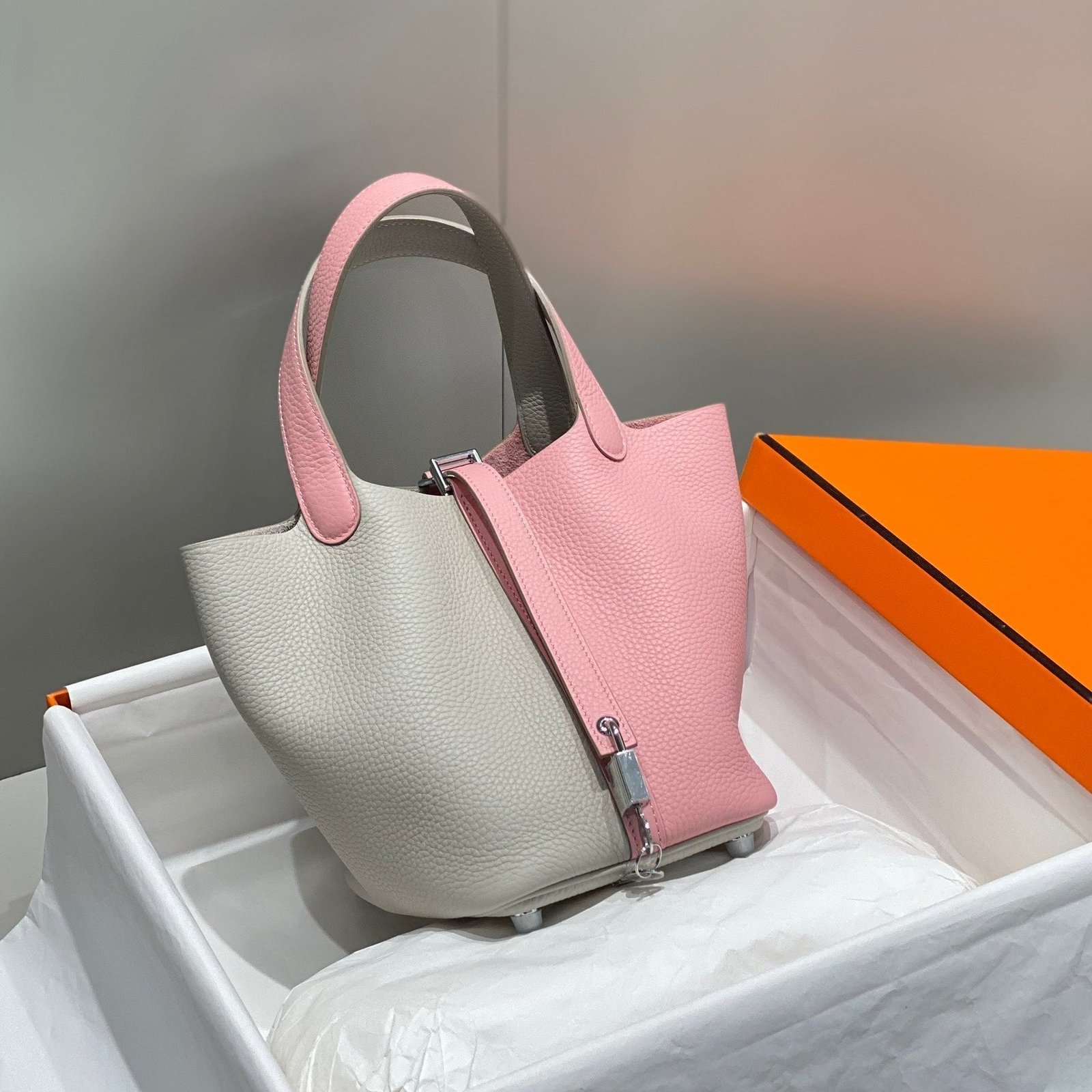 HERMES 25S PICOTIN LOCK 18 IN PINK AND LIGHT GRAY CALFSKIN SILVER HARDWARE - Image 10