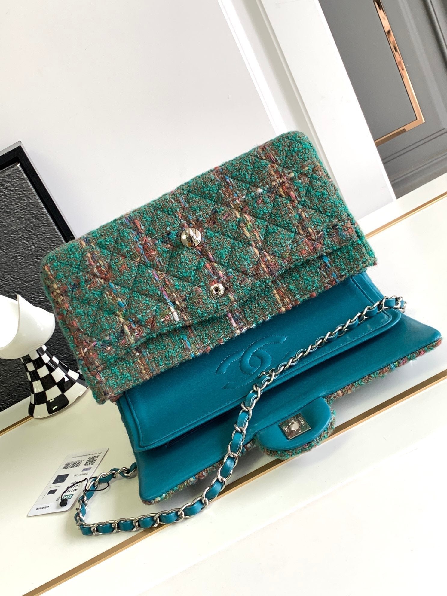 CC MEDIUM 25 CLASSIC BAG IN GREEN FOREST WOOL TWEED - Image 12