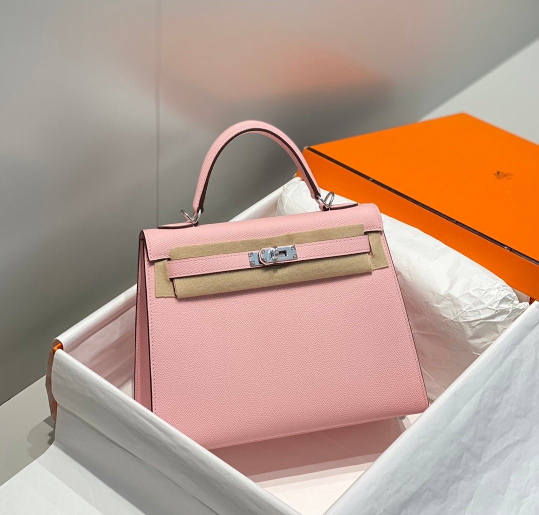 KELLY 25CM IN ROSE SAKURA SWIFT CALFSKIN SILVER HARDWARE - Image 10