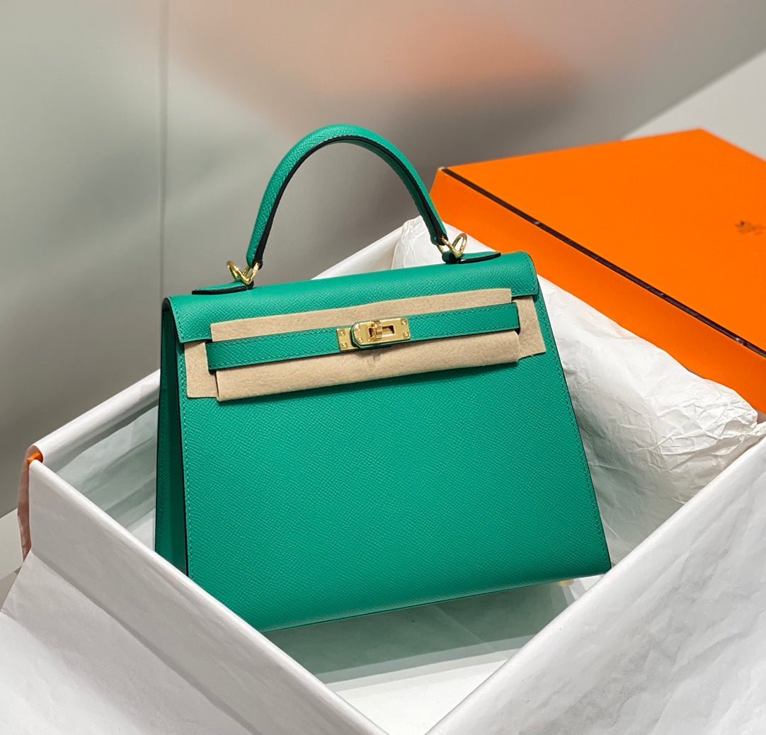 KELLY 25CM IN VERT VERTIGO EPSOM CALFSKIN GOLD HARDWARE - Image 10