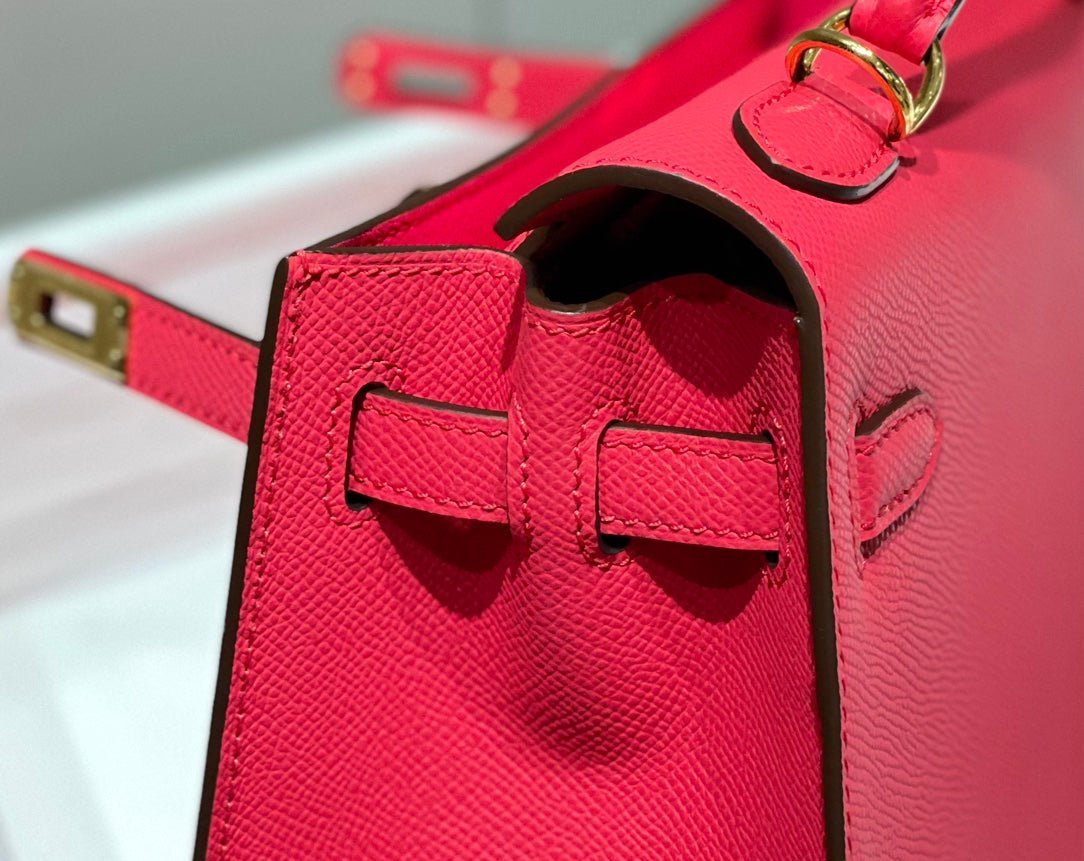 KELLY 28CM IN ROSE TYRIEN SWIFT CALFSKIN GOLD HARDWARE - Image 3