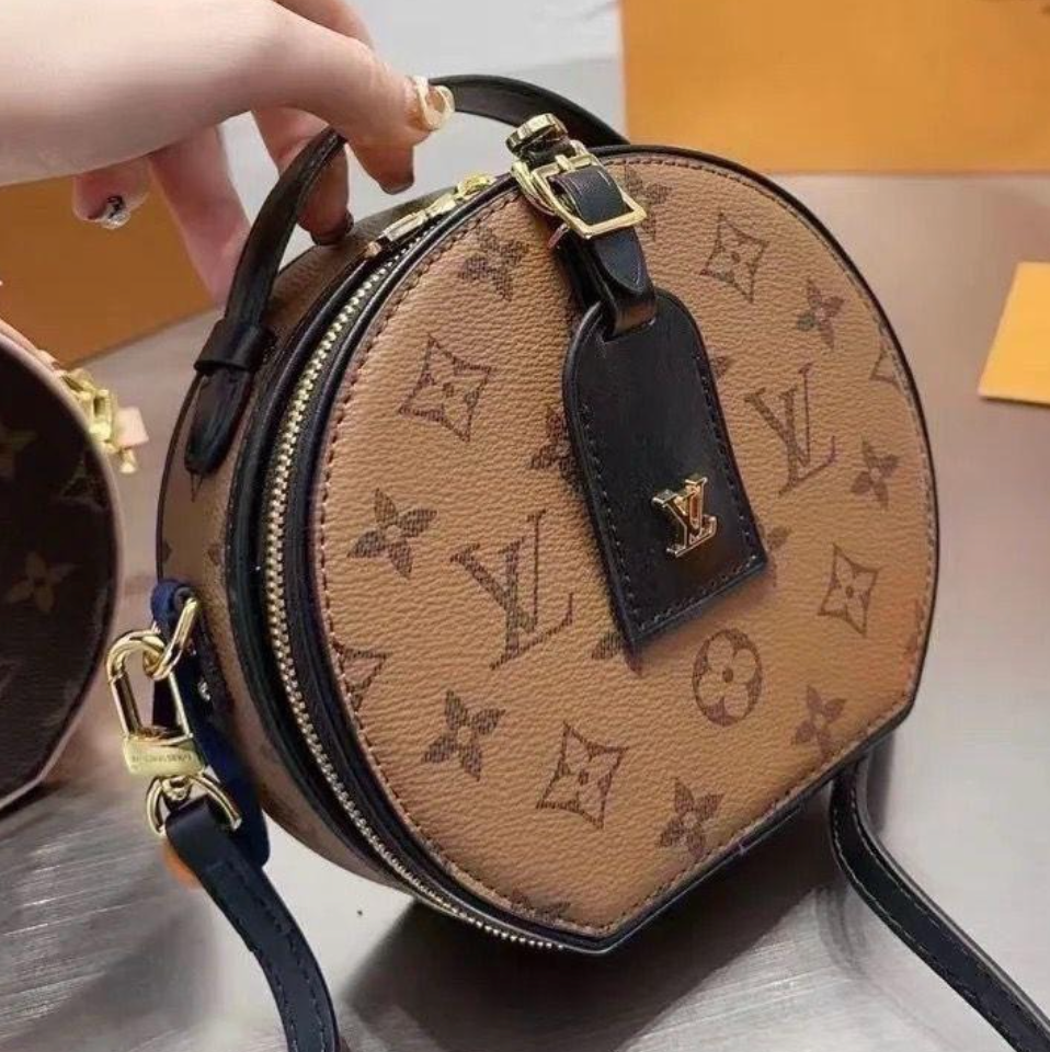 Sandalwood Blend 18cm Luxury Iconic Designer Bag