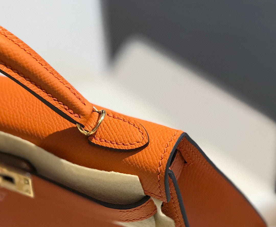 HM KELLY MINI 20 ORANGE EPSOM GOLD HARDWARE - Image 16