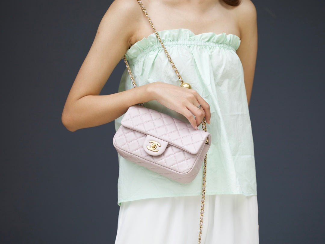 MINI RECTANGLE FLAP BAG 20CM LIGHT PINK LAMBSKIN GOLD HARDWARE - Image 20